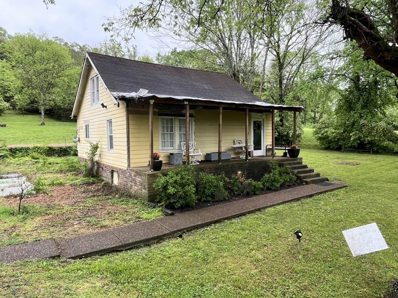 https://bt-photos.global.ssl.fastly.net/nashville/1280_boomver_1_RTC3247669-1.jpg