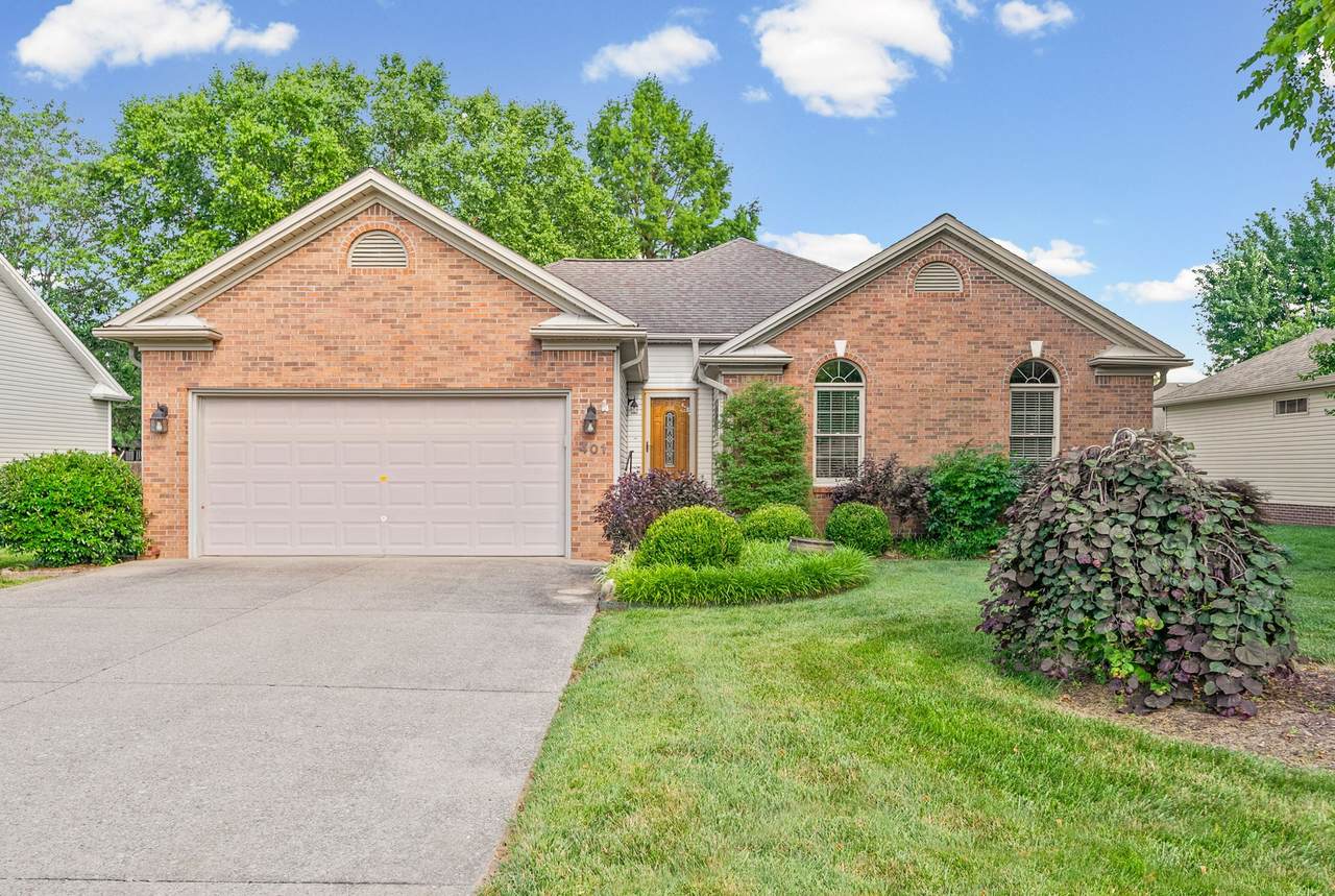 401 Irish Cir - Photo 1