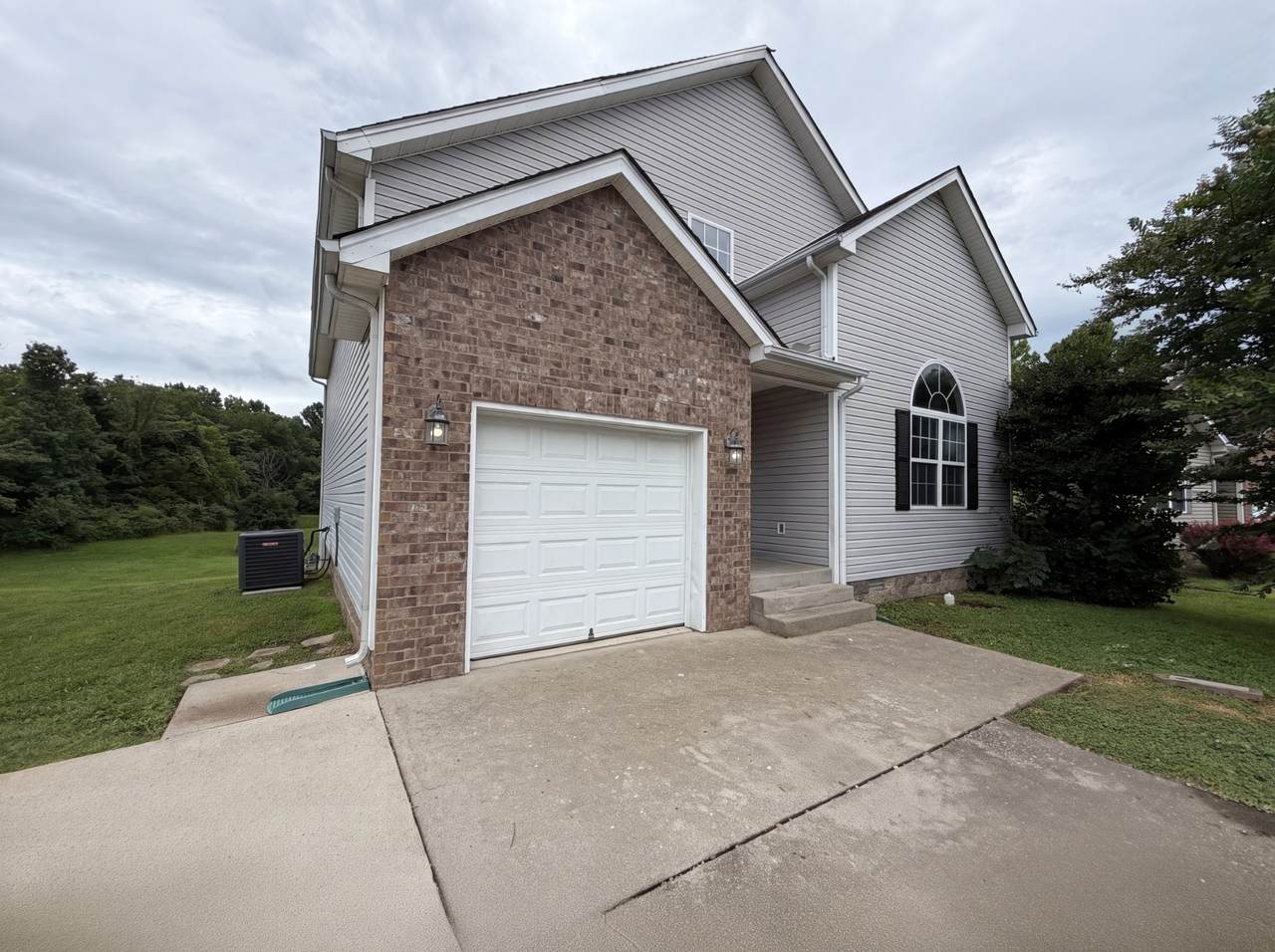 https://bt-photos.global.ssl.fastly.net/nashville/1280_boomver_1_RTC3247940-1.jpg
