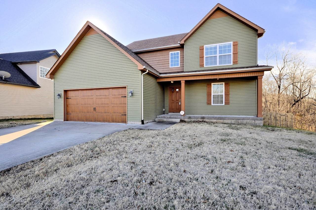 446 Cyprus Ct - Photo 1