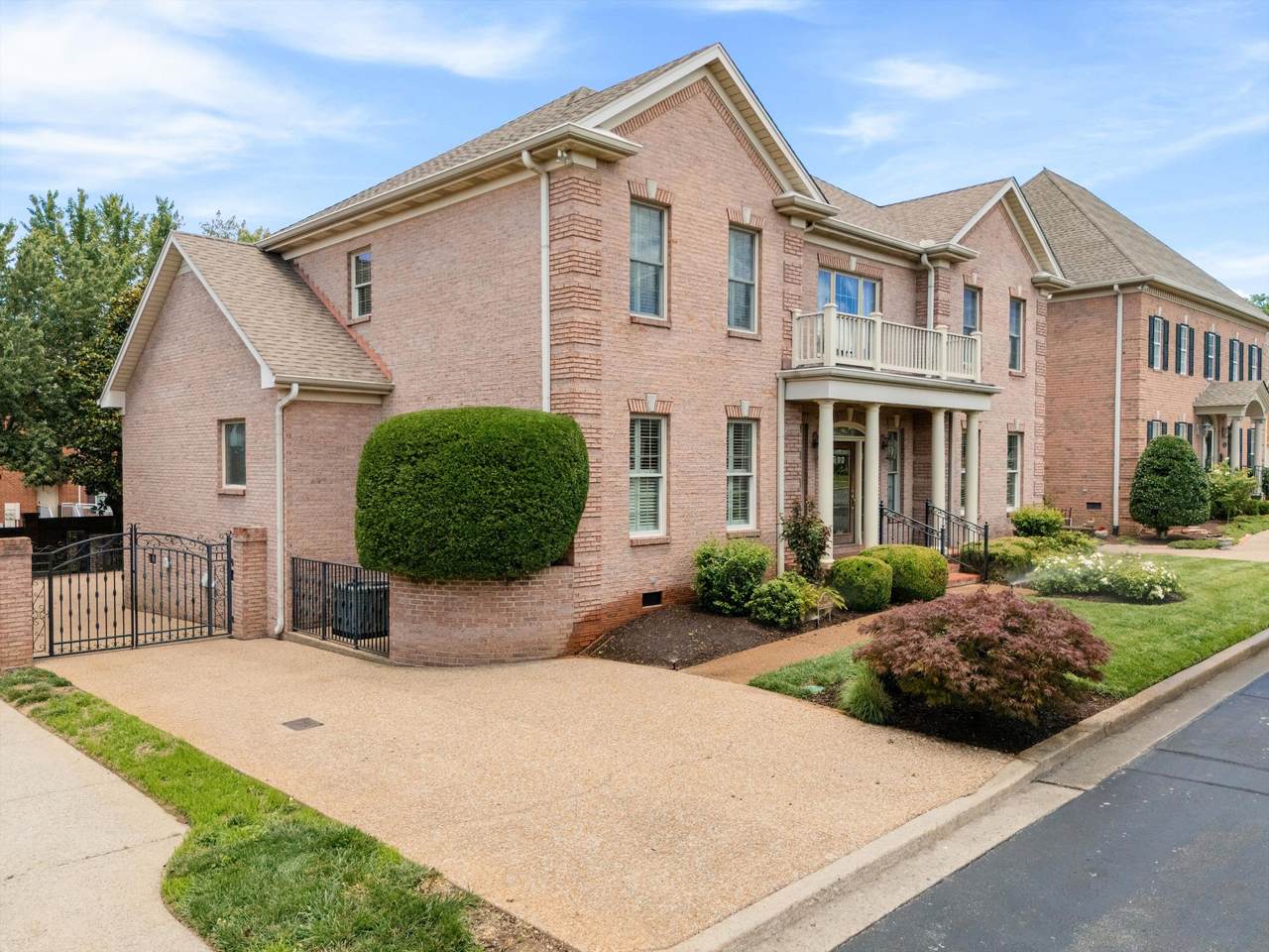 https://bt-photos.global.ssl.fastly.net/nashville/1280_boomver_1_RTC3248127-1.jpg