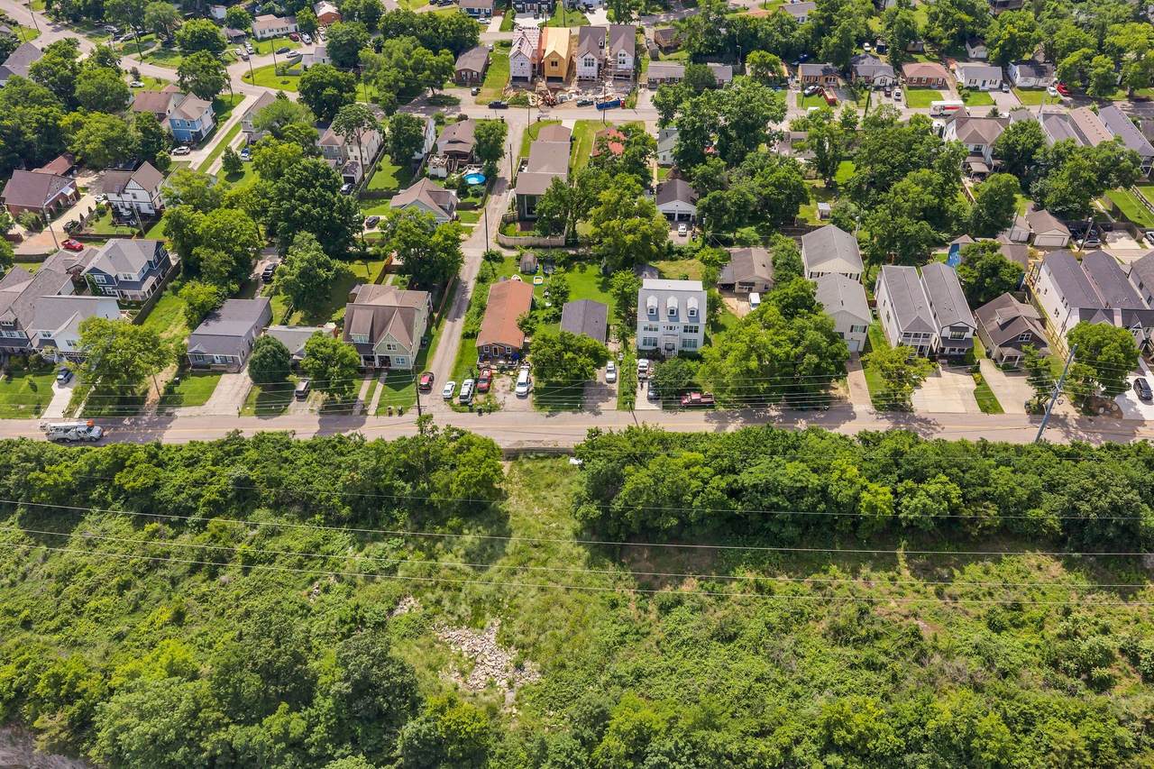 637 Annex Ave - Photo 1
