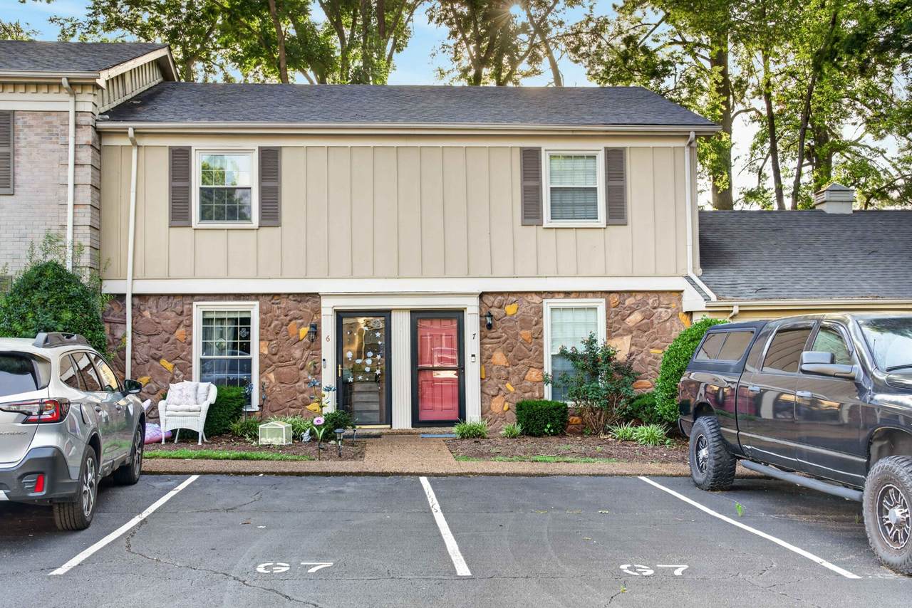 https://bt-photos.global.ssl.fastly.net/nashville/1280_boomver_1_RTC3250208-1.jpg