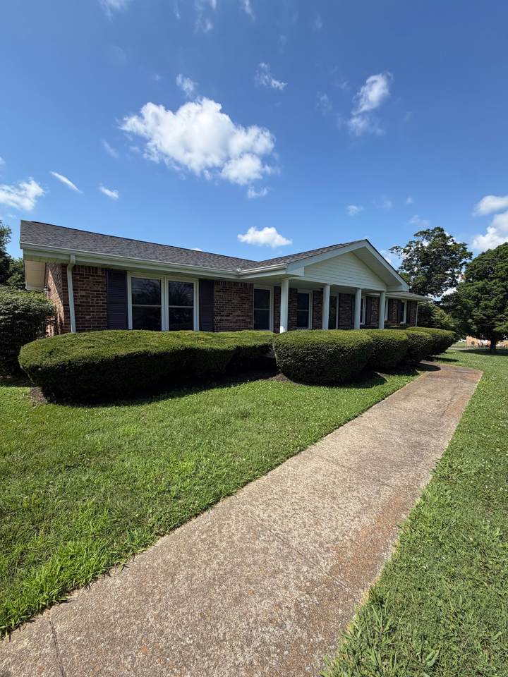 https://bt-photos.global.ssl.fastly.net/nashville/1280_boomver_1_RTC3250263-1.jpg