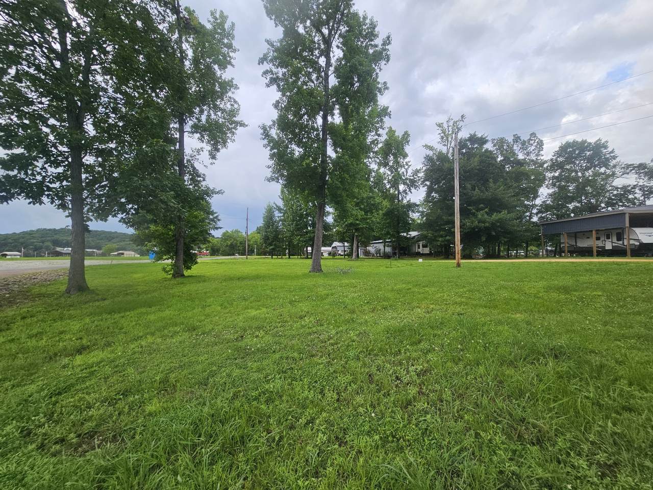 https://bt-photos.global.ssl.fastly.net/nashville/1280_boomver_1_RTC3250672-1.jpg