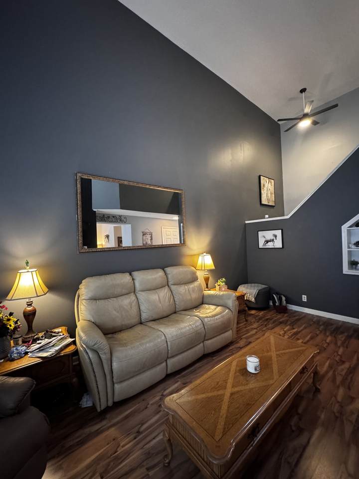 https://bt-photos.global.ssl.fastly.net/nashville/1280_boomver_1_RTC3251229-1.jpg