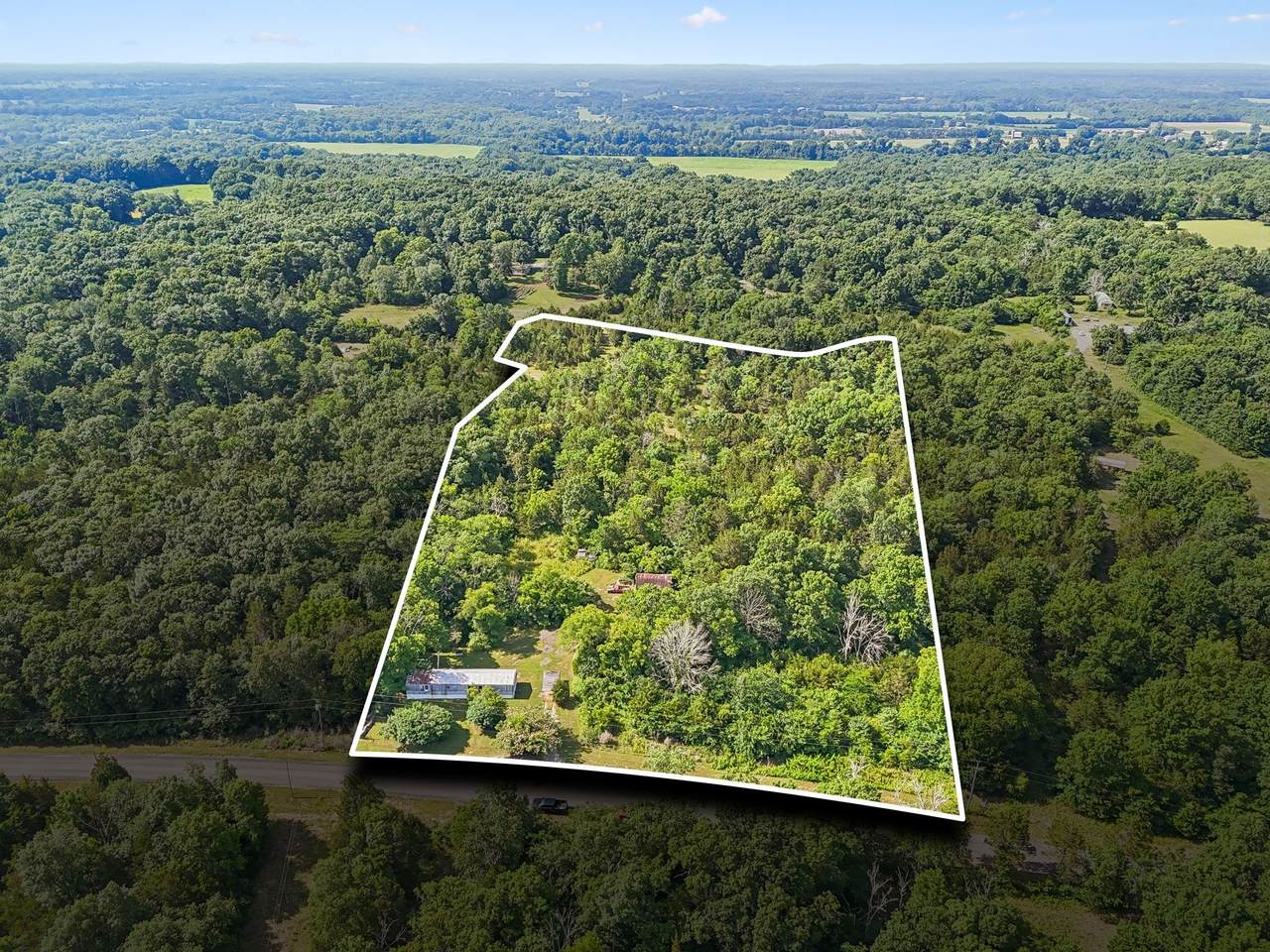 10897 Bunker Hill Rd - Photo 1