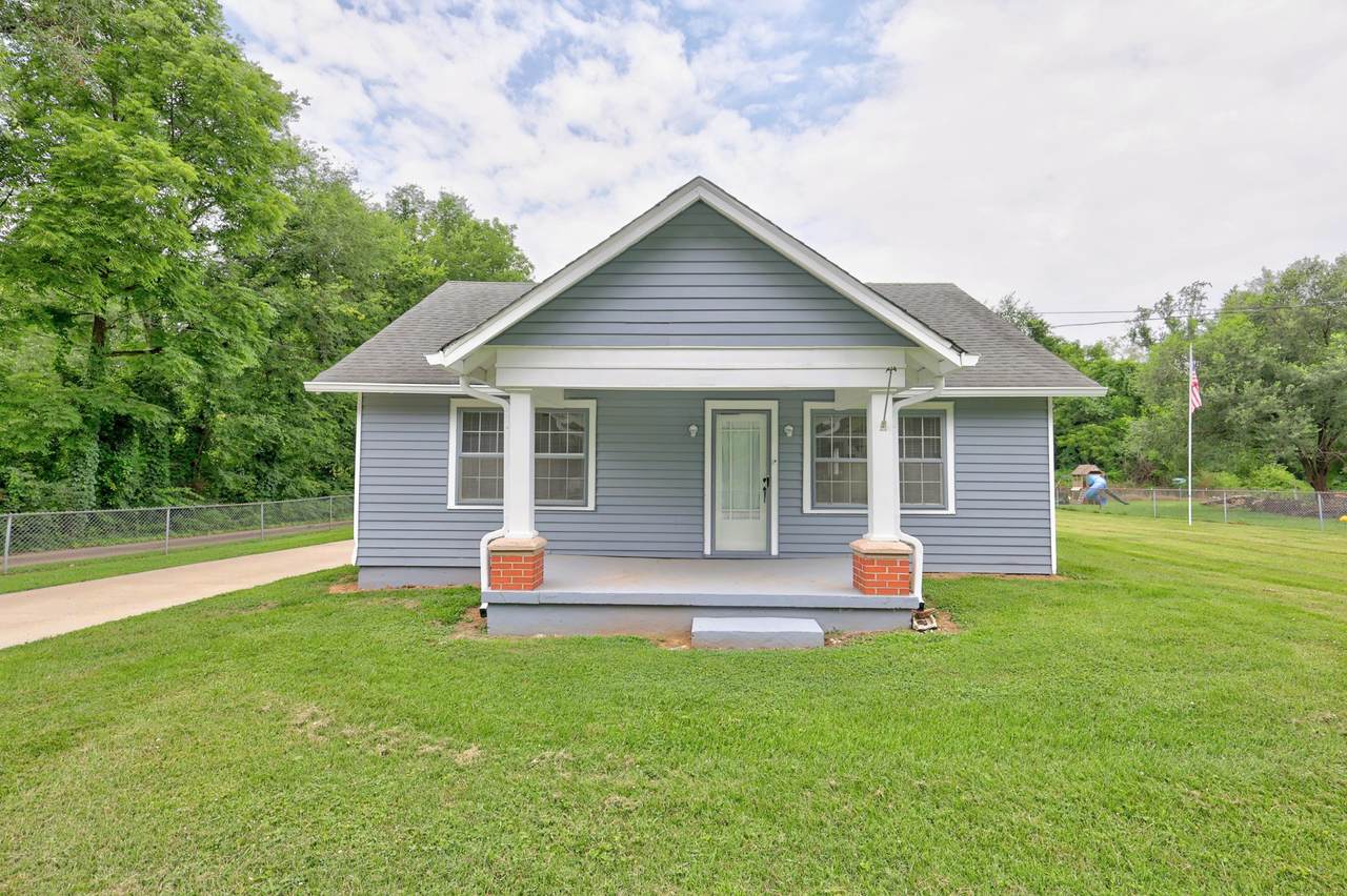 https://bt-photos.global.ssl.fastly.net/nashville/1280_boomver_1_RTC3252166-1.jpg