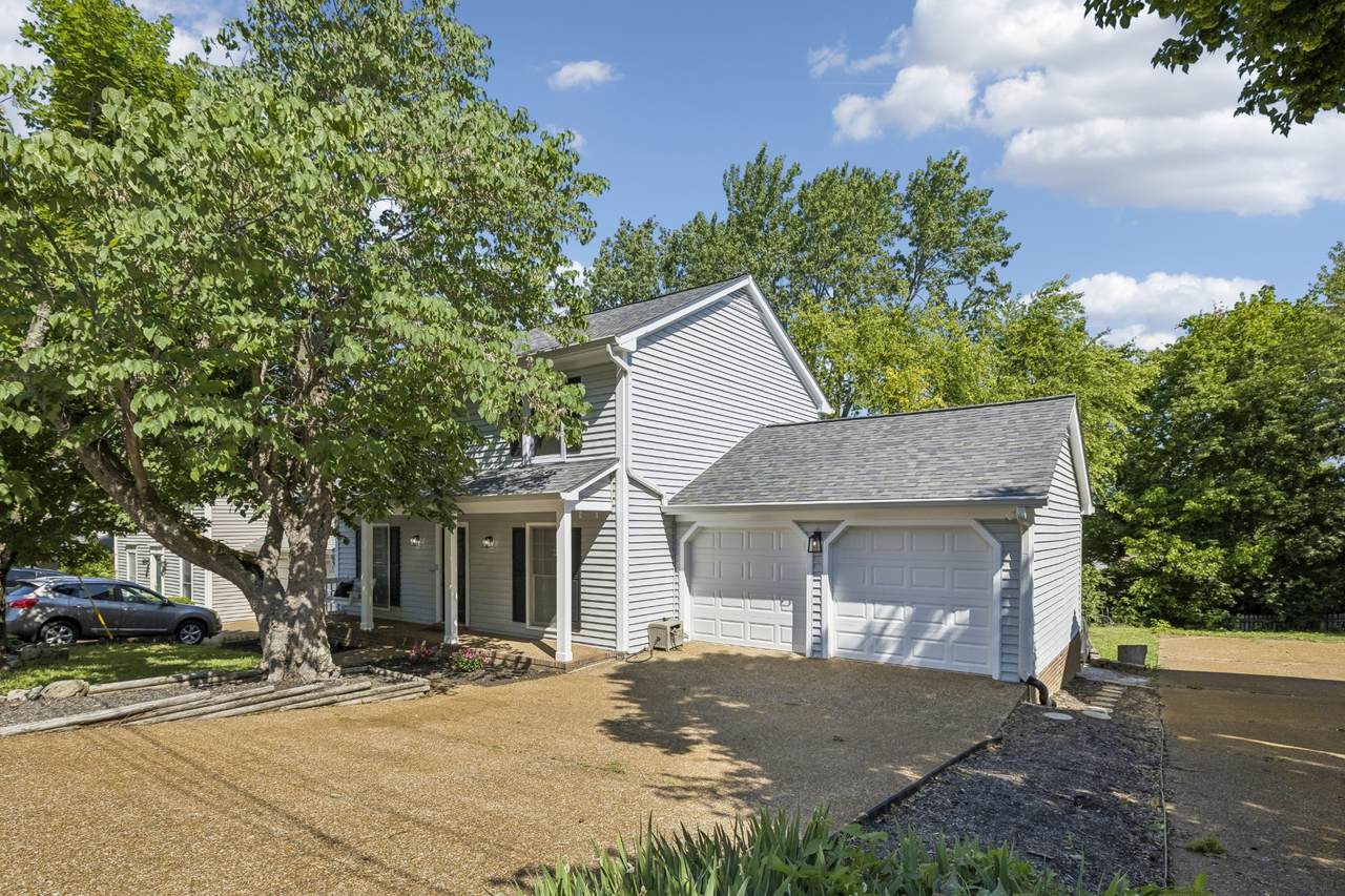 5053 English Village Dr - Photo 1
