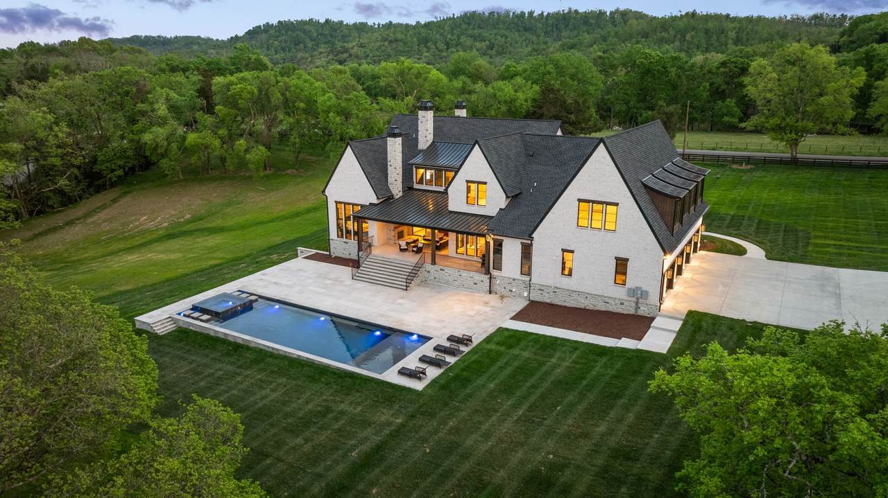 https://bt-photos.global.ssl.fastly.net/nashville/1280_boomver_1_RTC3254758-1.jpg