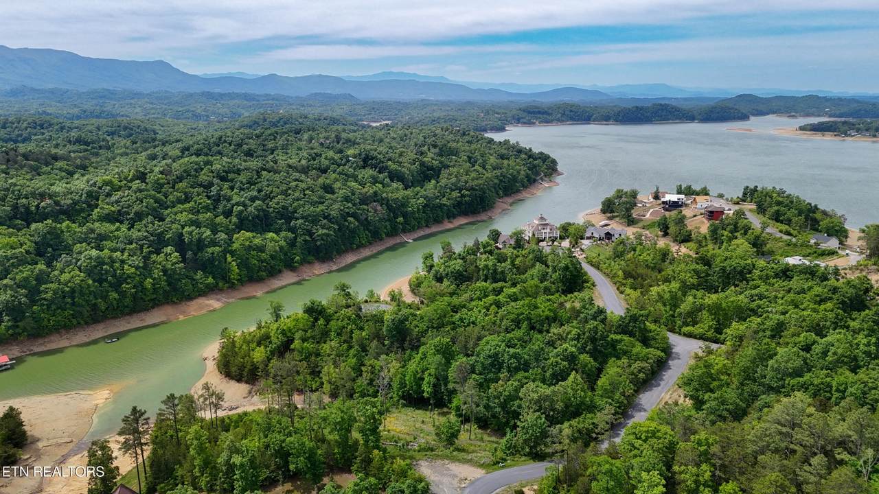 https://bt-photos.global.ssl.fastly.net/nashville/1280_boomver_1_RTC3254779-1.jpg