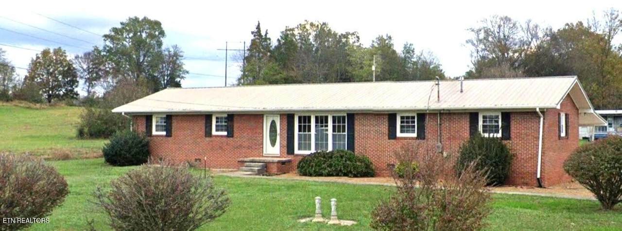 992 Shelly Rd - Photo 1