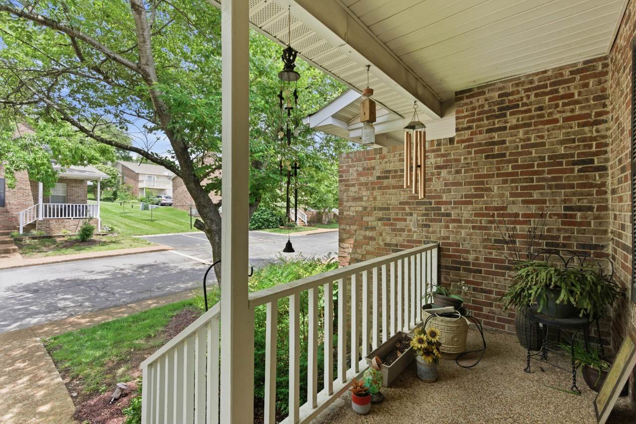 https://bt-photos.global.ssl.fastly.net/nashville/1280_boomver_1_RTC3255067-1.jpg