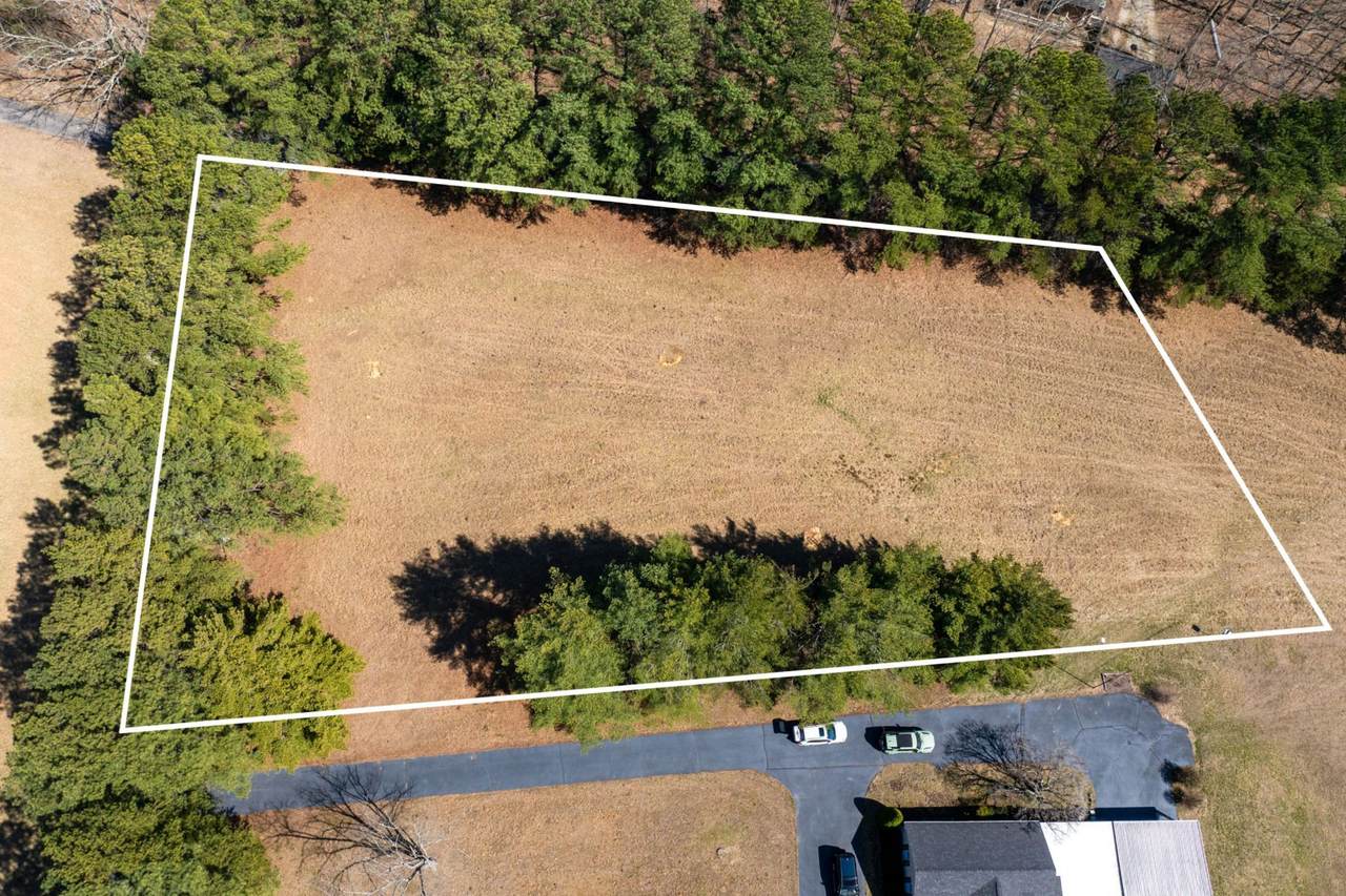 2 Old Pond Lane - Photo 1