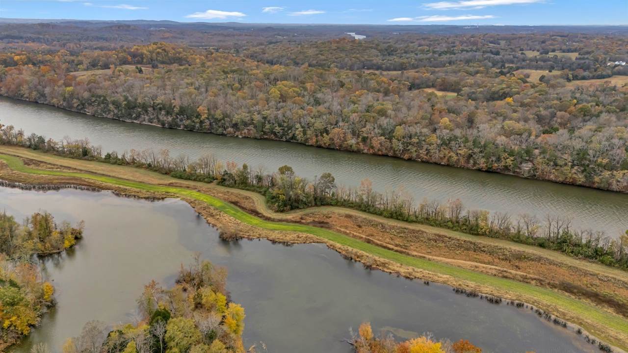 https://bt-photos.global.ssl.fastly.net/nashville/1280_boomver_1_RTC3255163-1.jpg