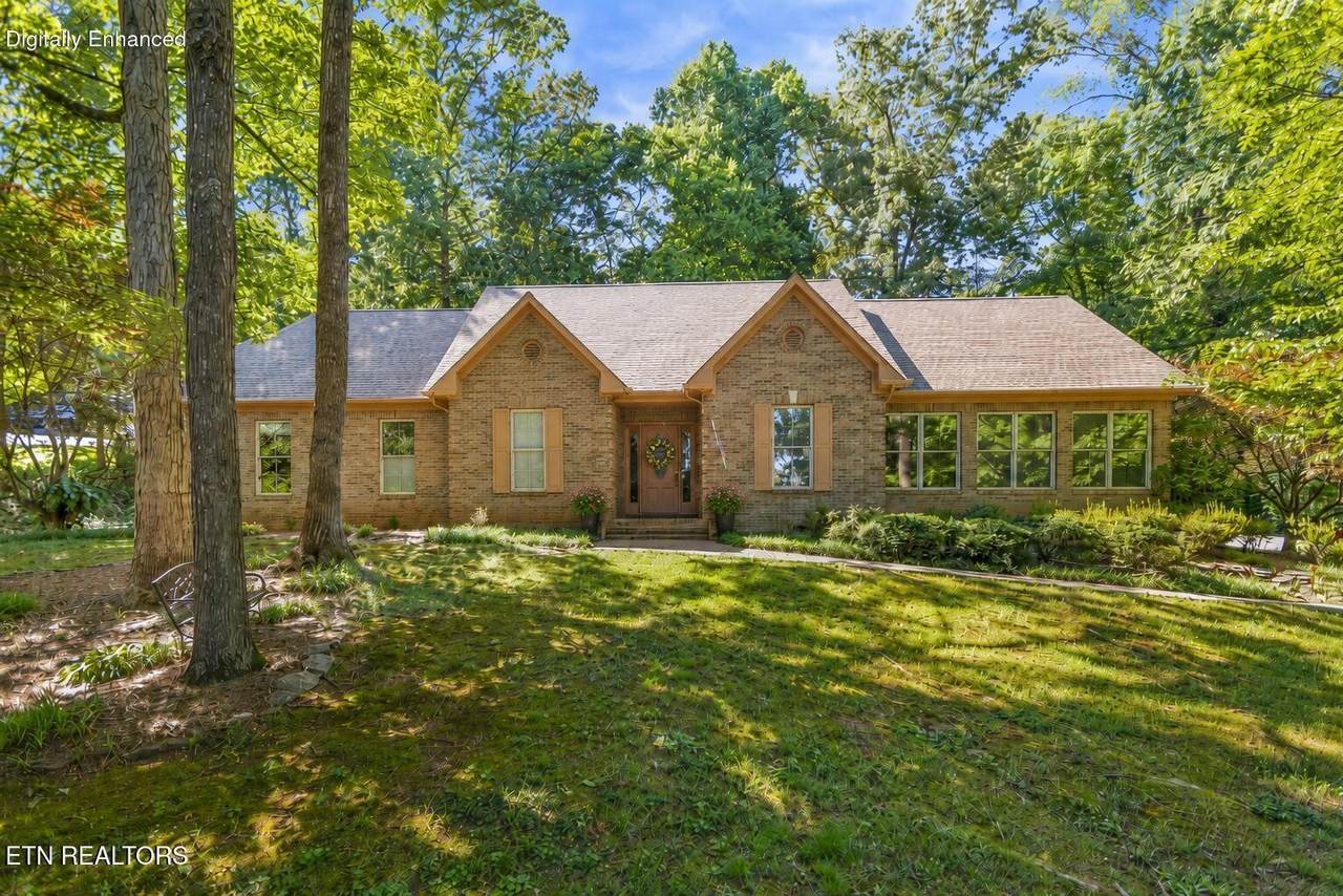5227 Beverly Oaks Drive - Photo 1