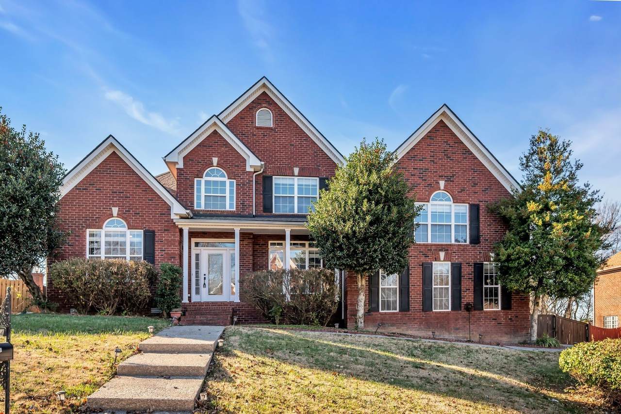 5504 Brookshire Dr - Photo 1