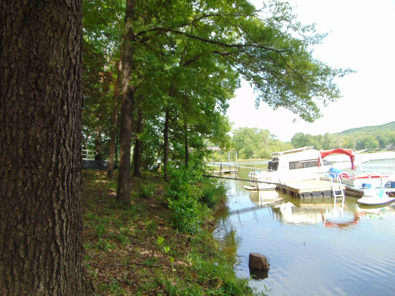 https://bt-photos.global.ssl.fastly.net/nashville/1280_boomver_1_RTC3255529-1.jpg