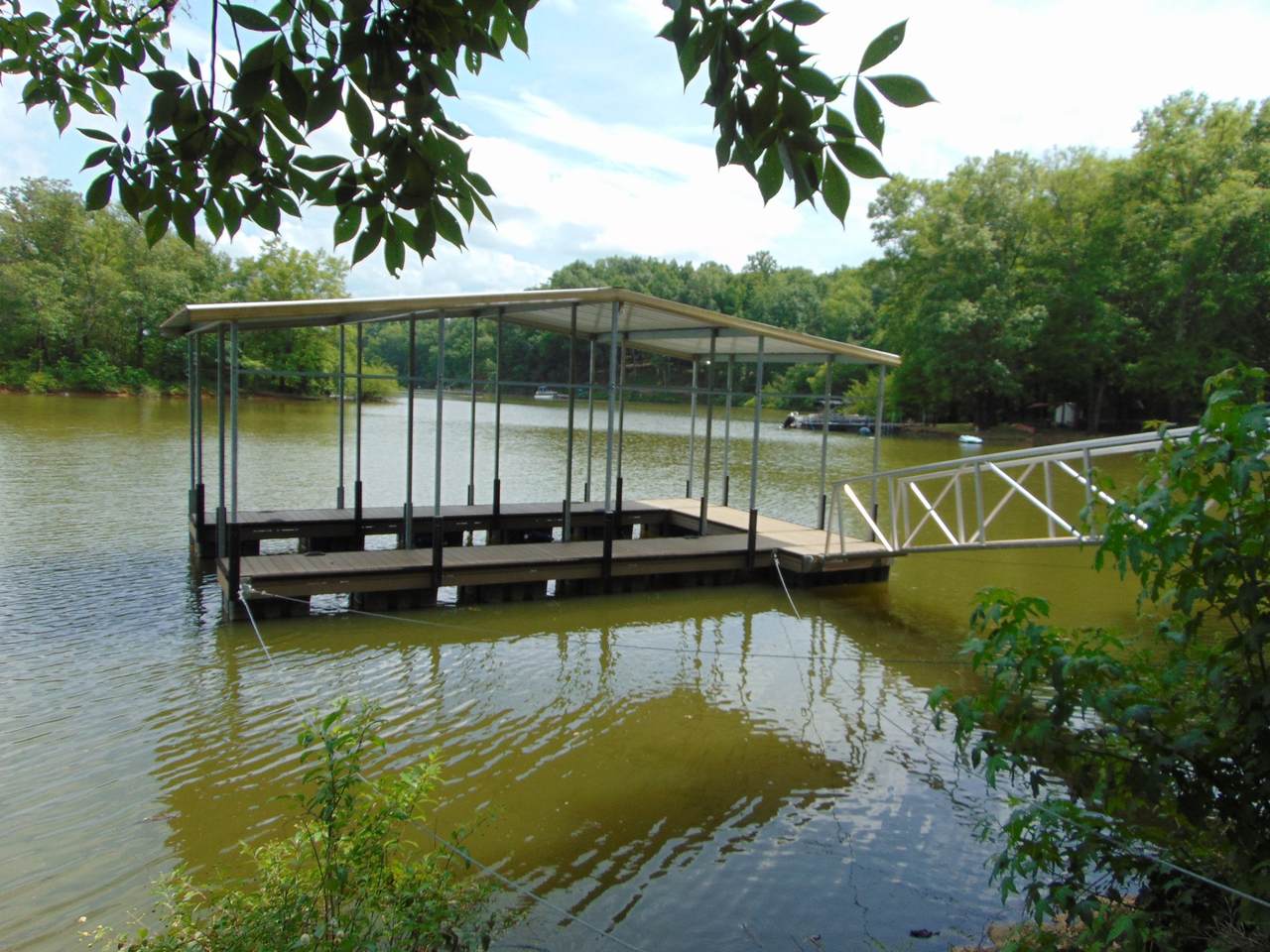 https://bt-photos.global.ssl.fastly.net/nashville/1280_boomver_1_RTC3255609-1.jpg