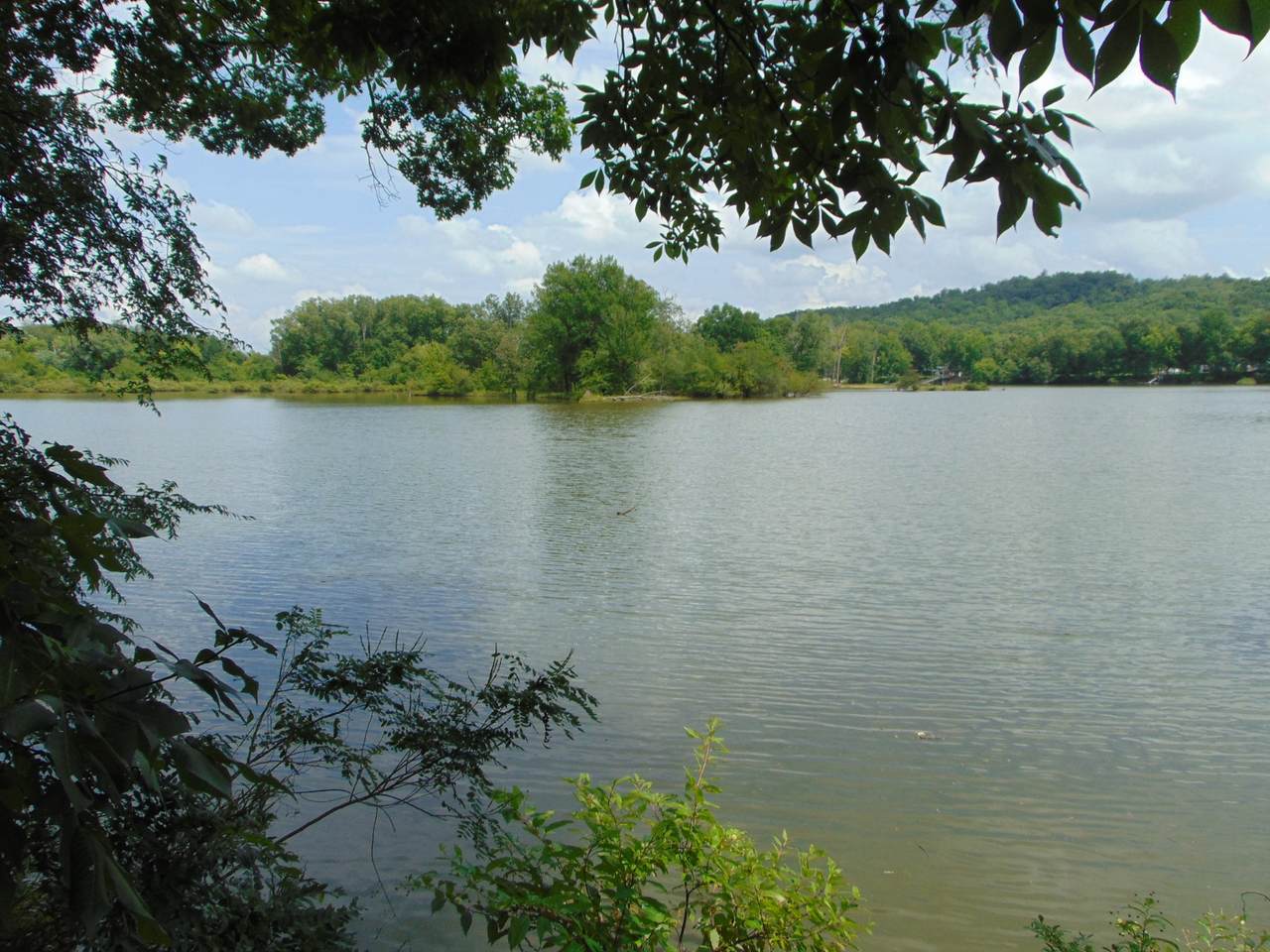 https://bt-photos.global.ssl.fastly.net/nashville/1280_boomver_1_RTC3255677-1.jpg