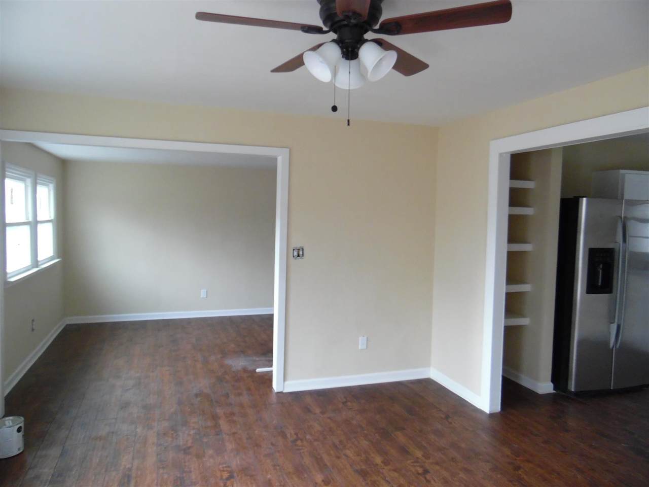 https://bt-photos.global.ssl.fastly.net/nashville/orig_boomver_1_RTC3255867-1.jpg
