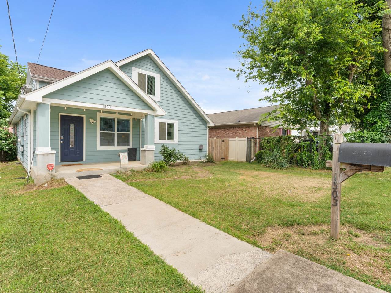 1503 21st Ave - Photo 1