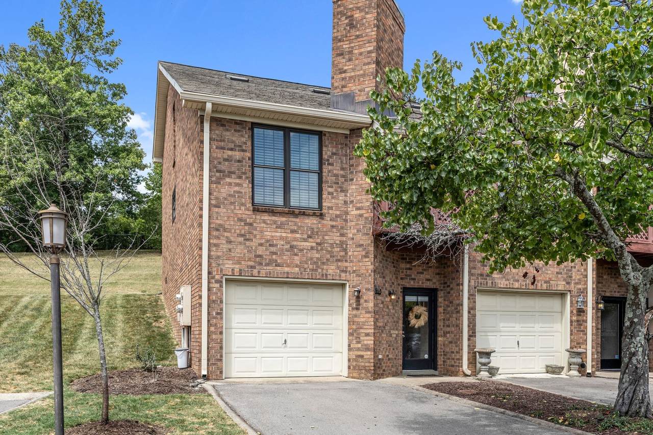 110 Villa View Ct - Photo 1