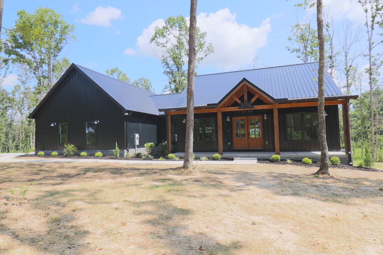 2963 Summertown Hwy - Photo 1