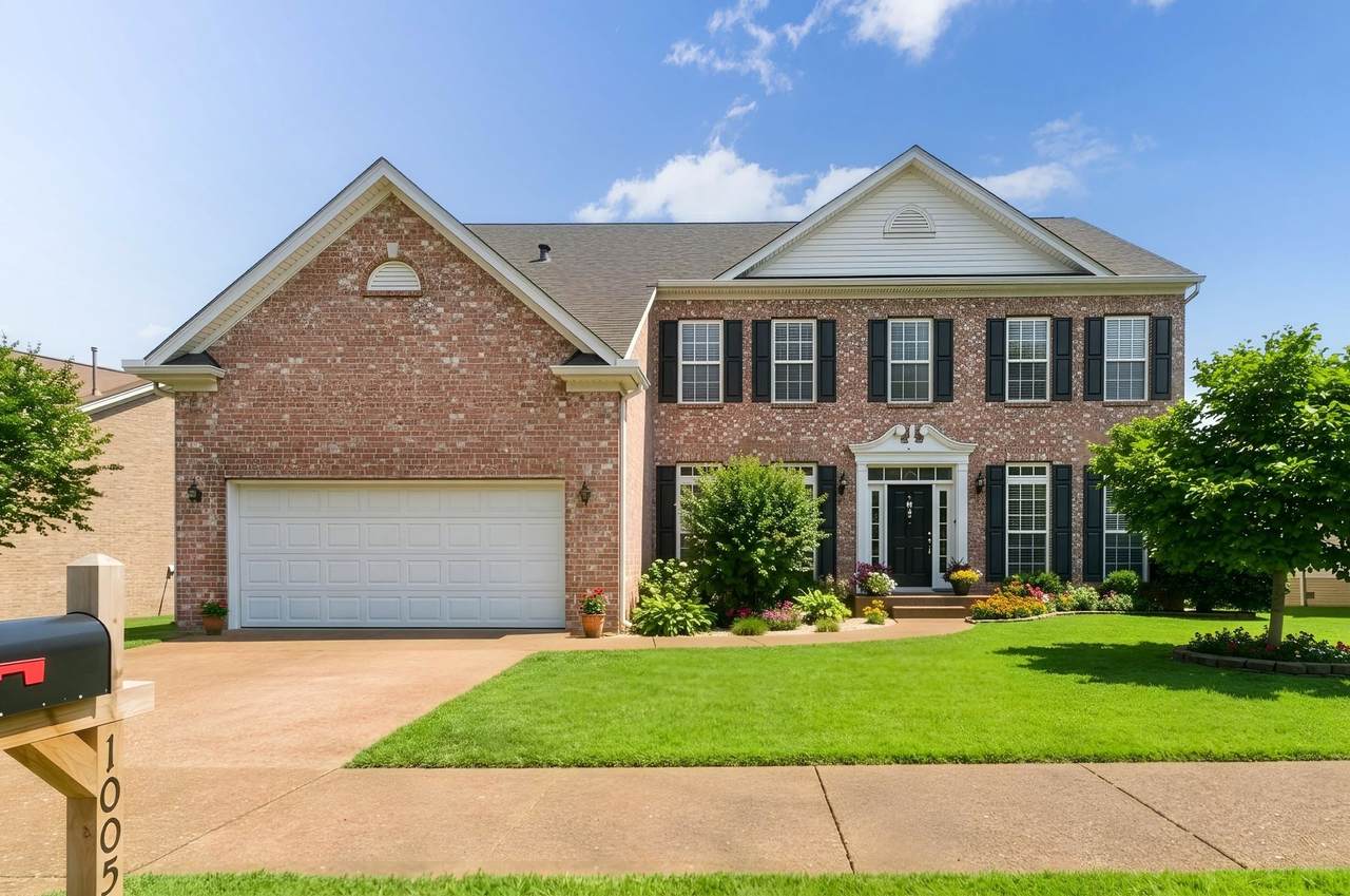 1005 Valley Cove Ct - Photo 1