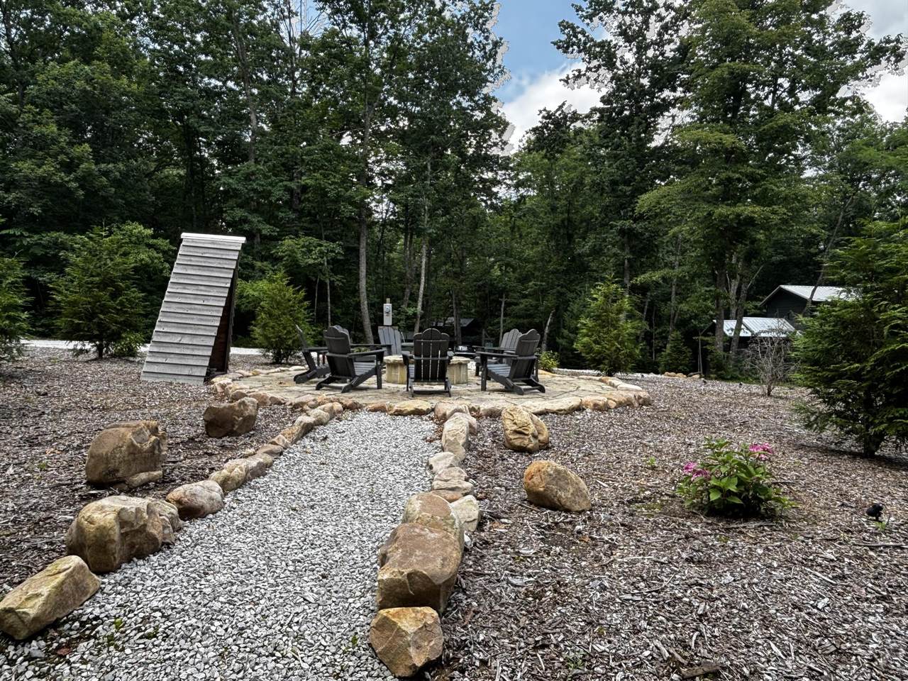 https://bt-photos.global.ssl.fastly.net/nashville/1280_boomver_1_RTC3256316-1.jpg