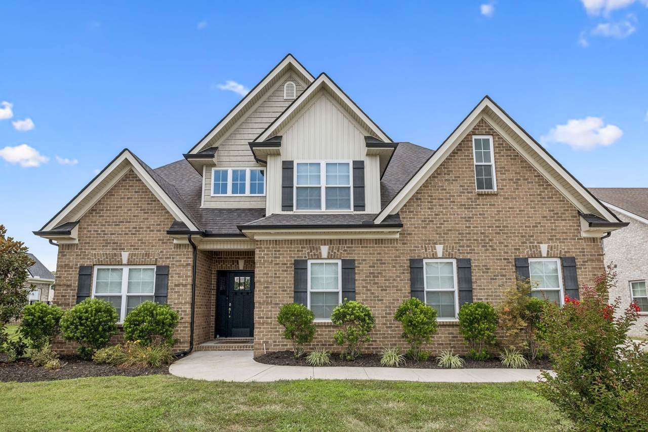 7013 Harriswood Ln - Photo 1