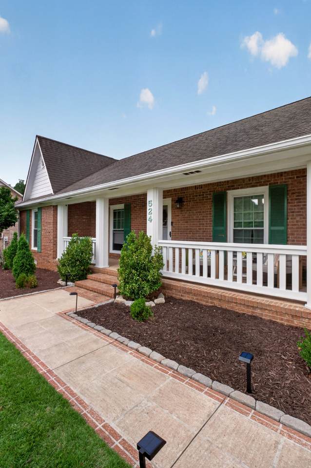https://bt-photos.global.ssl.fastly.net/nashville/1280_boomver_1_RTC3256379-1.jpg