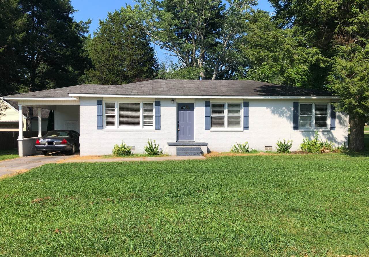1102 N High St - Photo 1