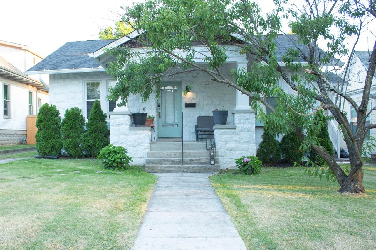 1414 Gartland Ave - Photo 1