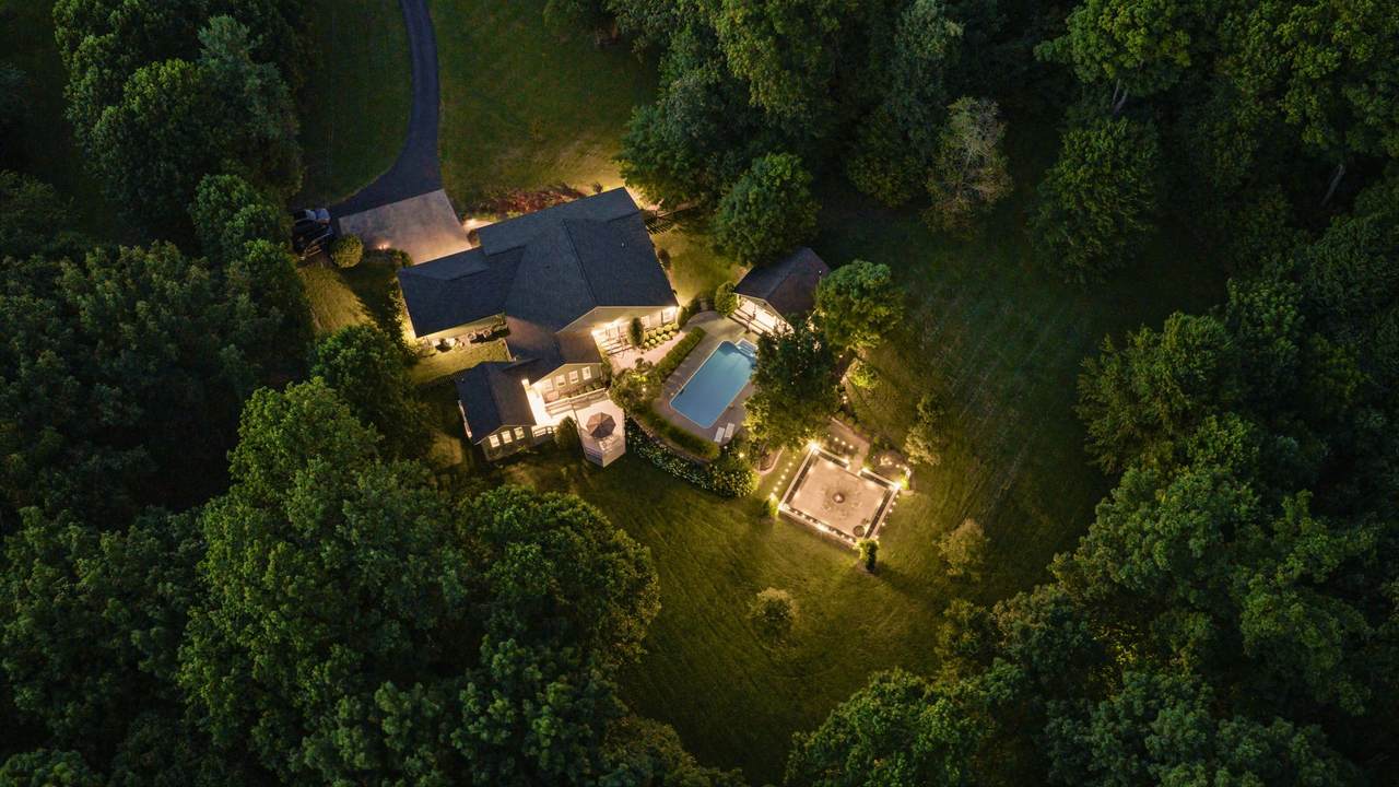 https://bt-photos.global.ssl.fastly.net/nashville/1280_boomver_1_RTC3256704-1.jpg