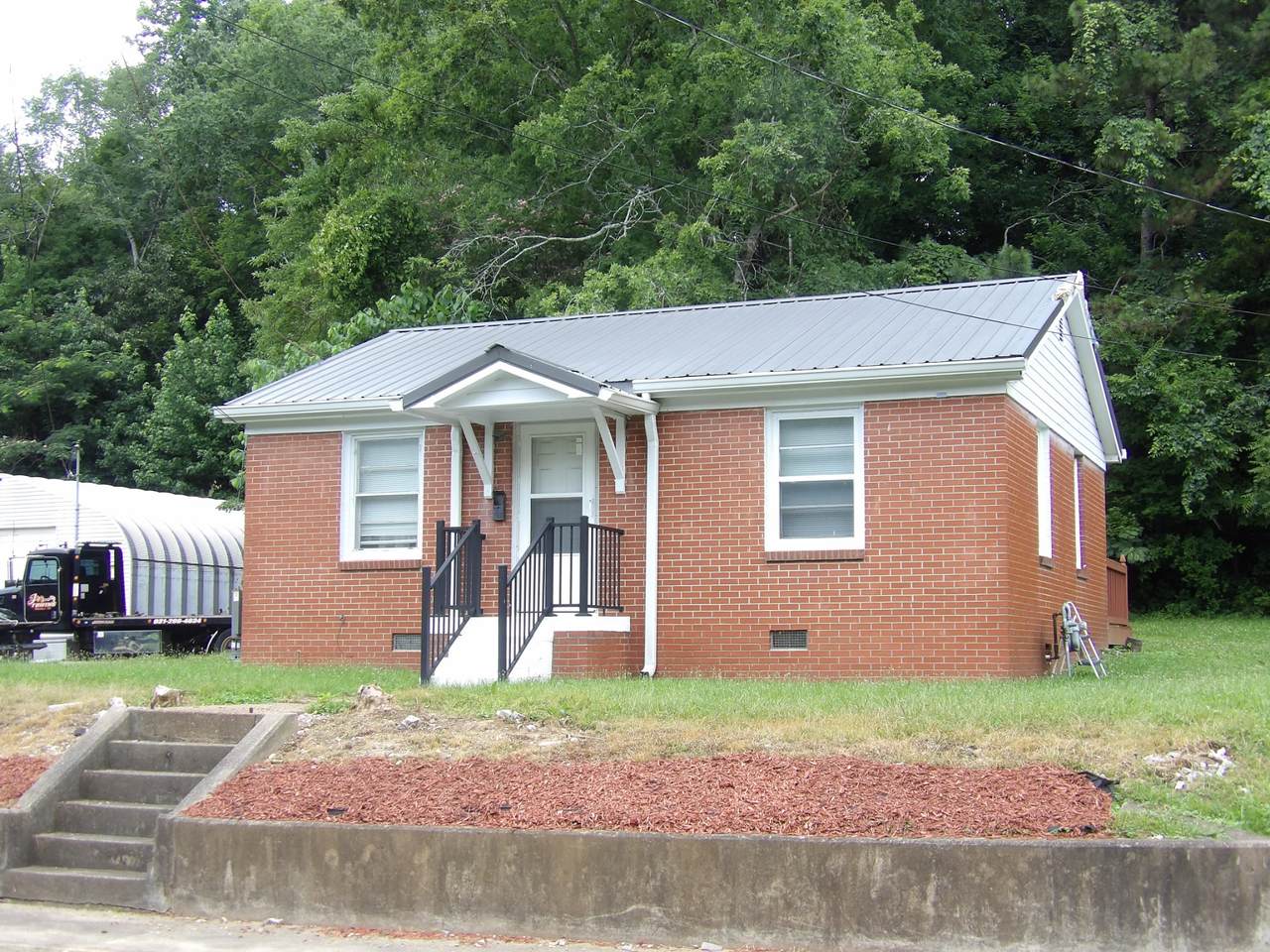 https://bt-photos.global.ssl.fastly.net/nashville/1280_boomver_1_RTC3258335-1.jpg
