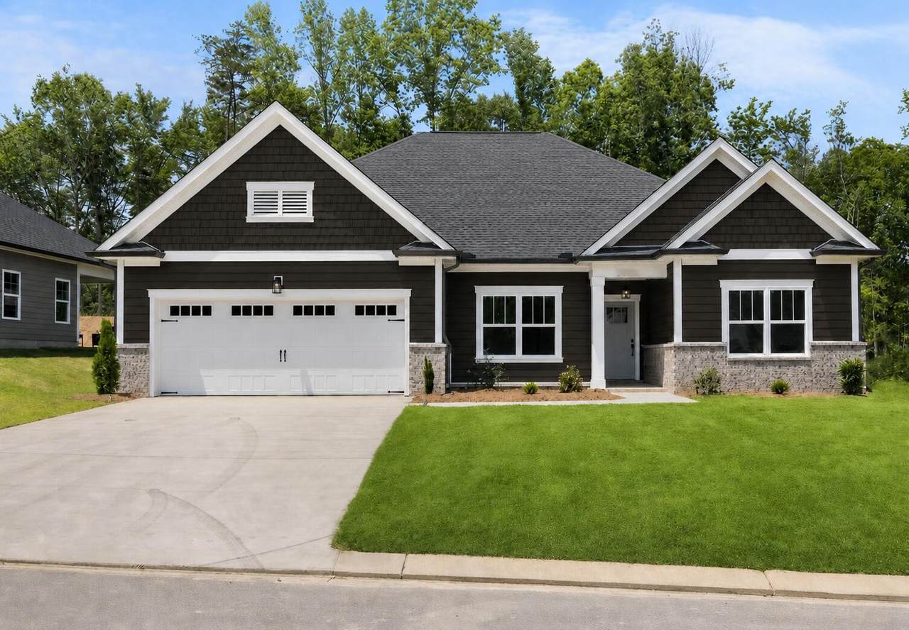 196 Winchester Drive - Photo 1