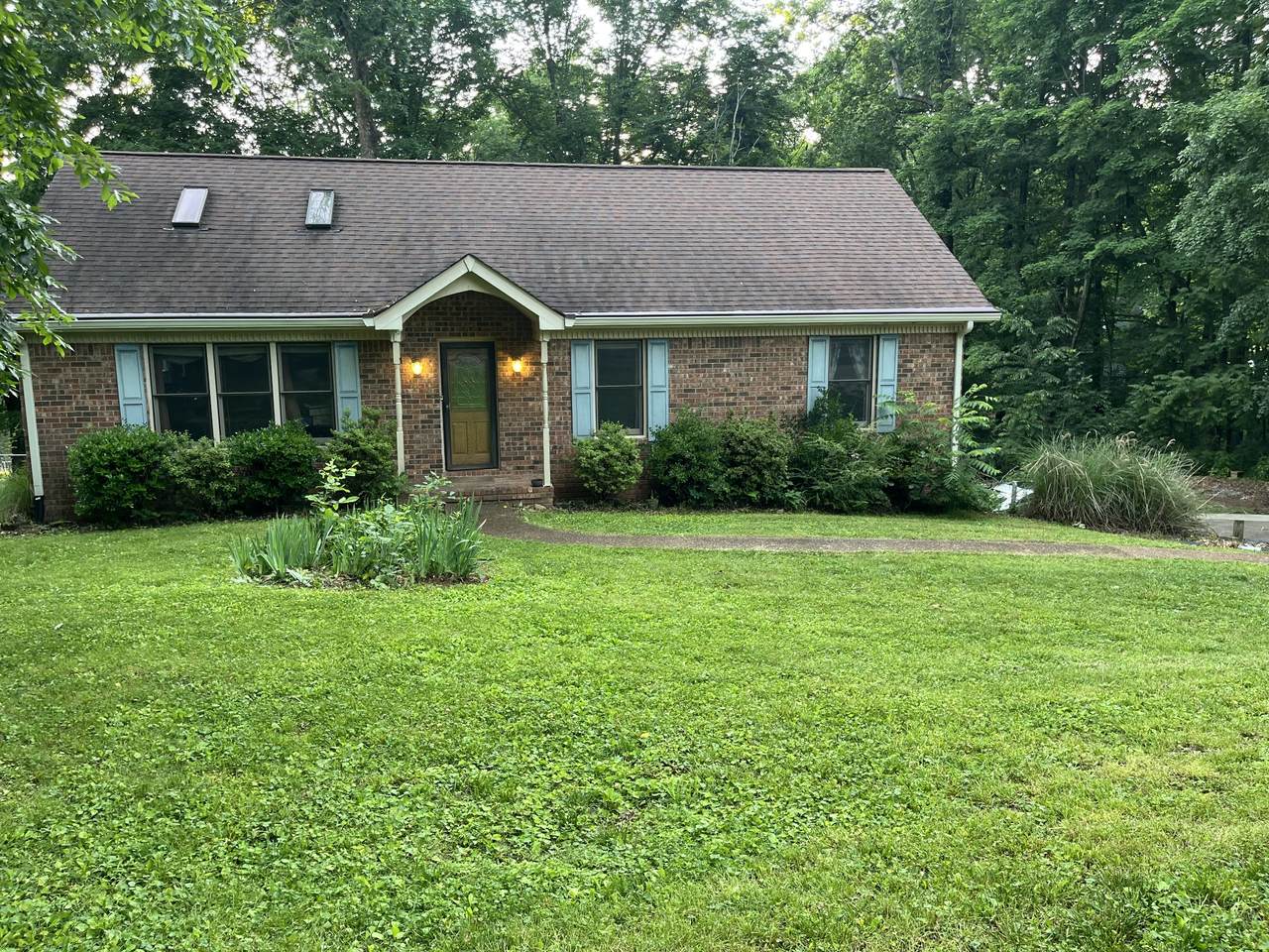 https://bt-photos.global.ssl.fastly.net/nashville/1280_boomver_1_RTC3259718-1.jpg