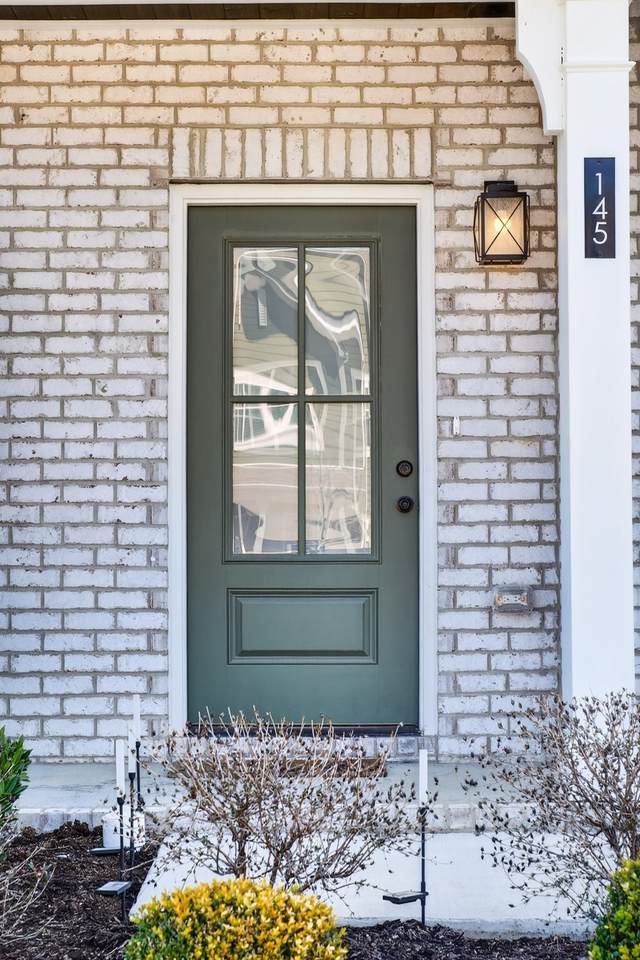 https://bt-photos.global.ssl.fastly.net/nashville/1280_boomver_1_RTC3259957-1.jpg