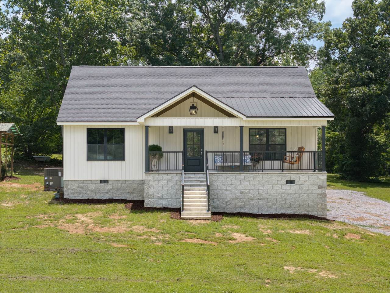 https://bt-photos.global.ssl.fastly.net/nashville/1280_boomver_1_RTC3260307-1.jpg