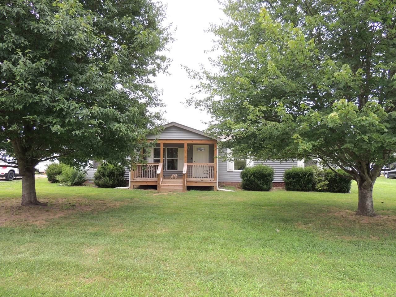 https://bt-photos.global.ssl.fastly.net/nashville/1280_boomver_1_RTC3260350-1.jpg