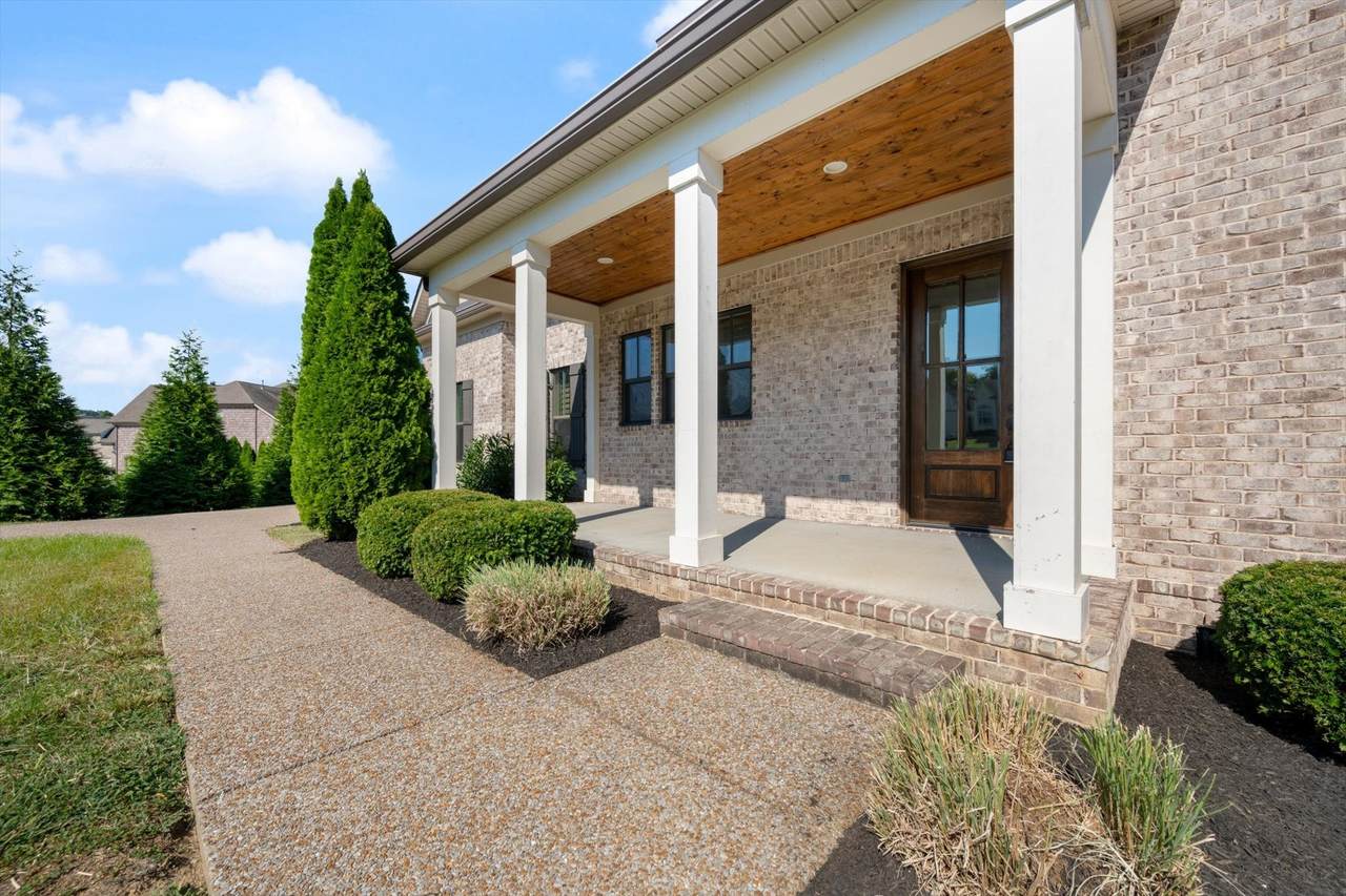 https://bt-photos.global.ssl.fastly.net/nashville/1280_boomver_1_RTC3260488-1.jpg