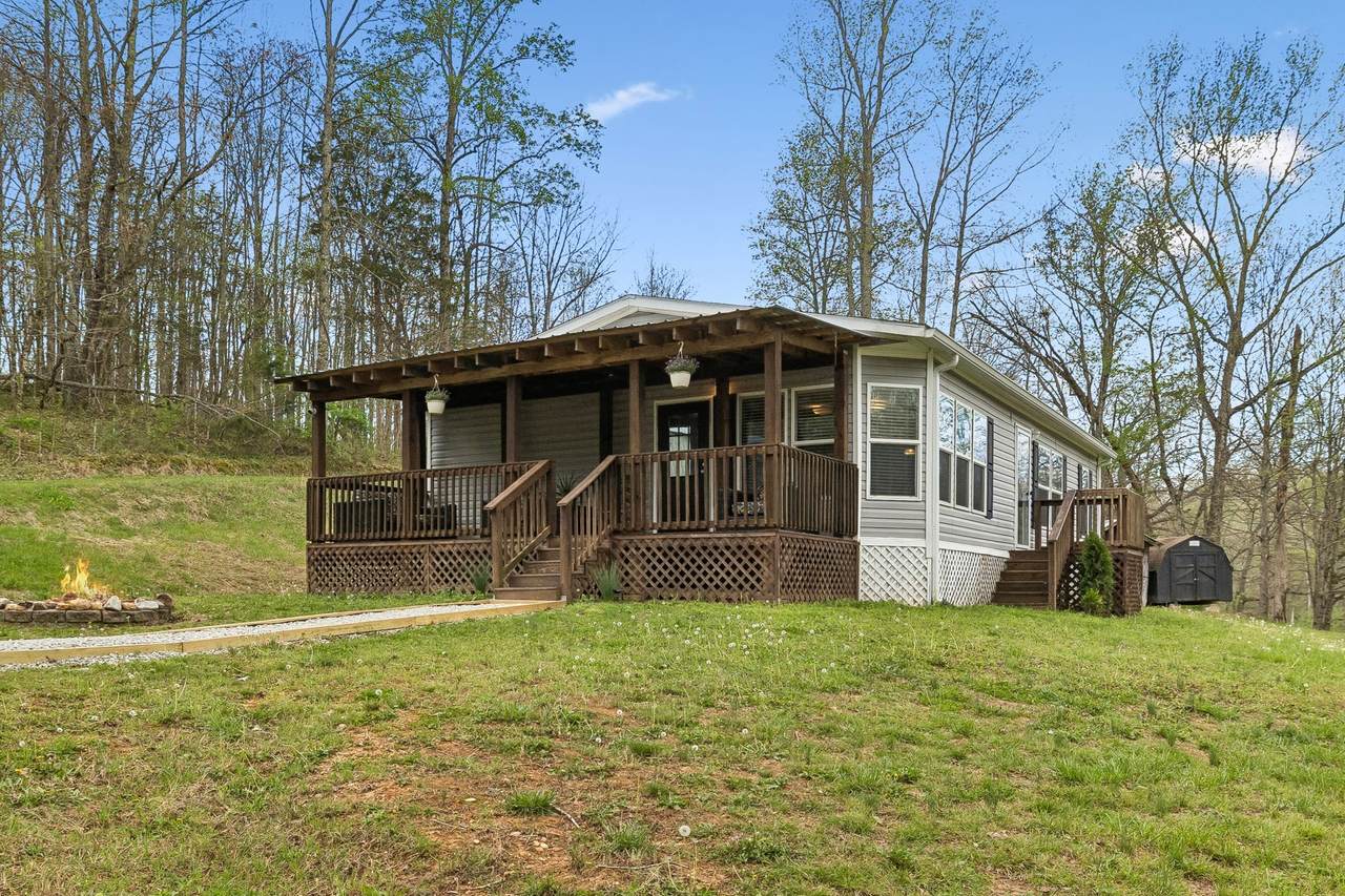 805 Harris Rd - Photo 1