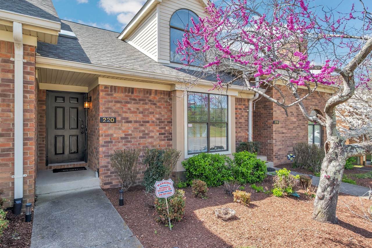 220 Glenstone Cir - Photo 1