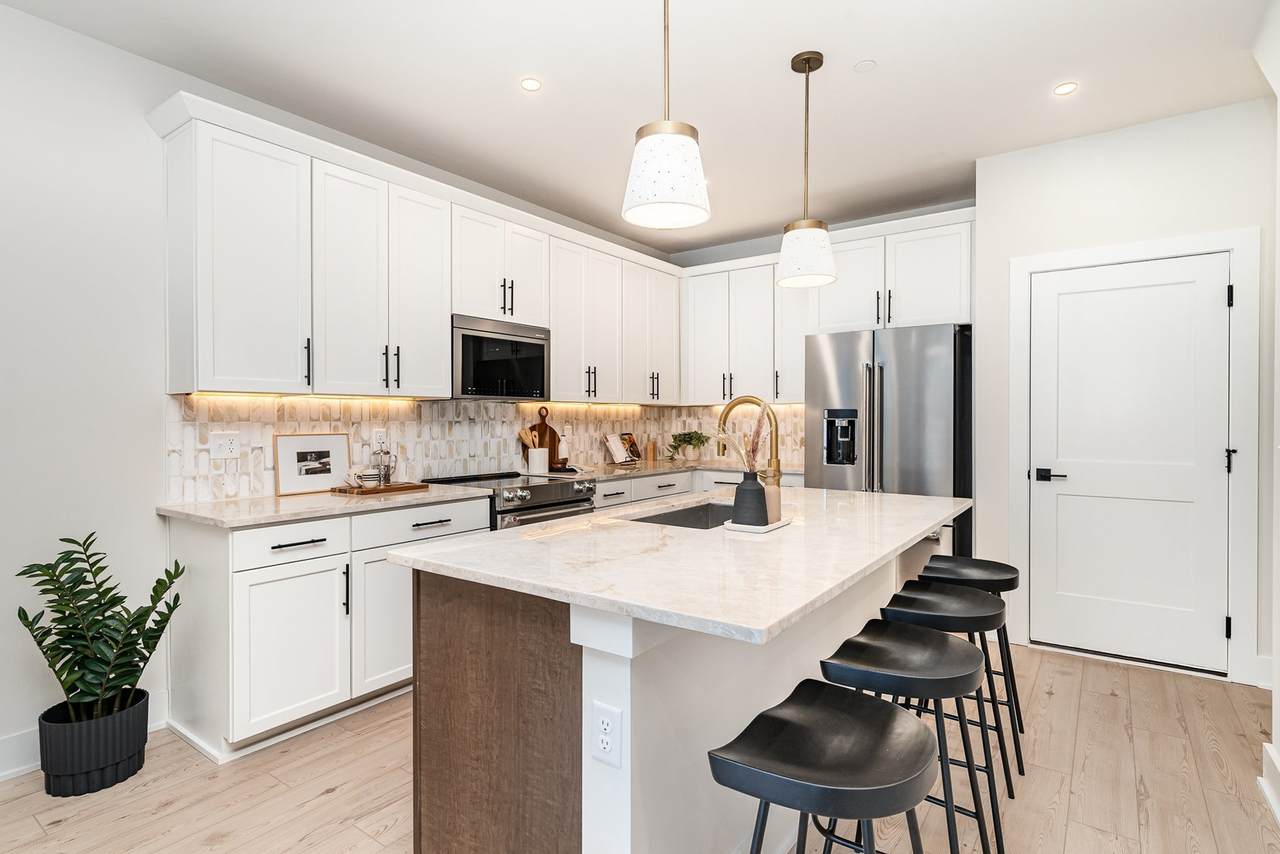 232 Everly Alley - Photo 1