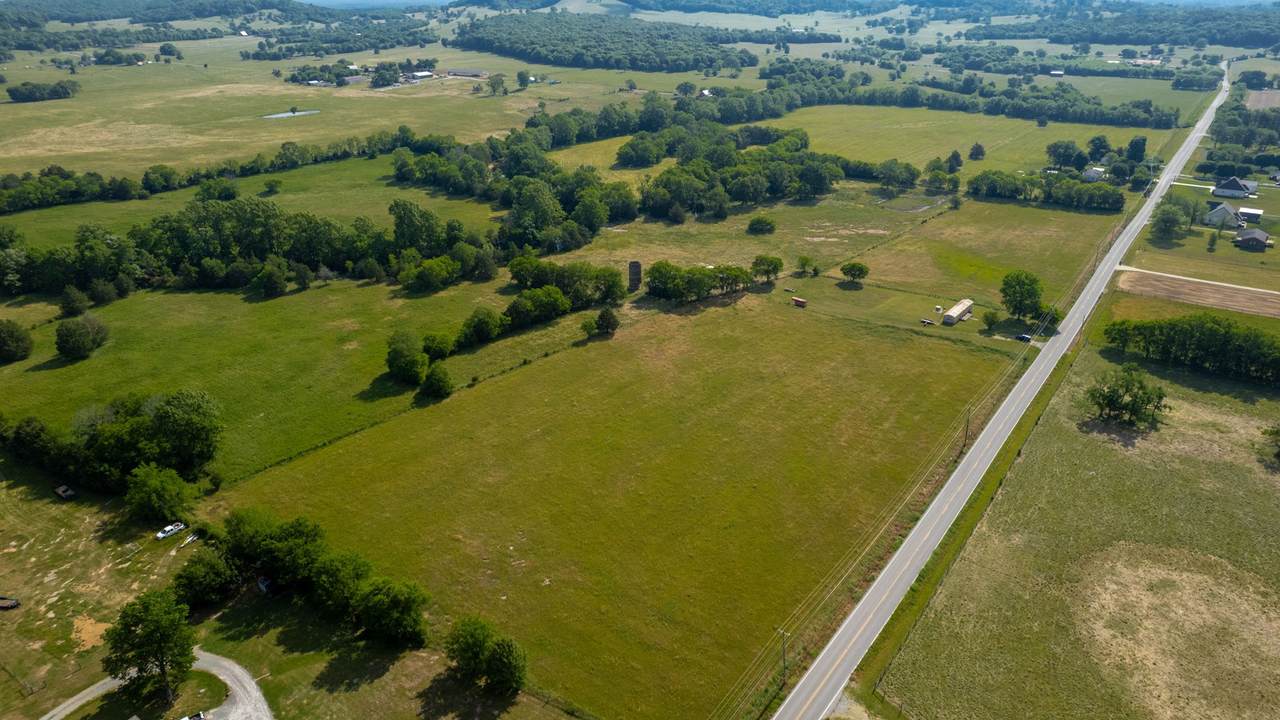 2393 Trousdale Ferry Pike - Photo 1