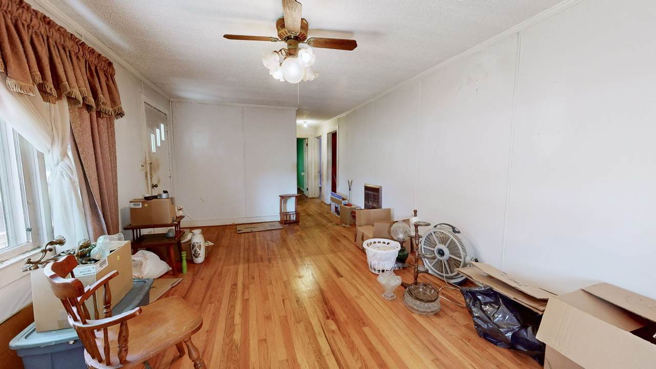 https://bt-photos.global.ssl.fastly.net/nashville/1280_boomver_1_RTC3260612-1.jpg