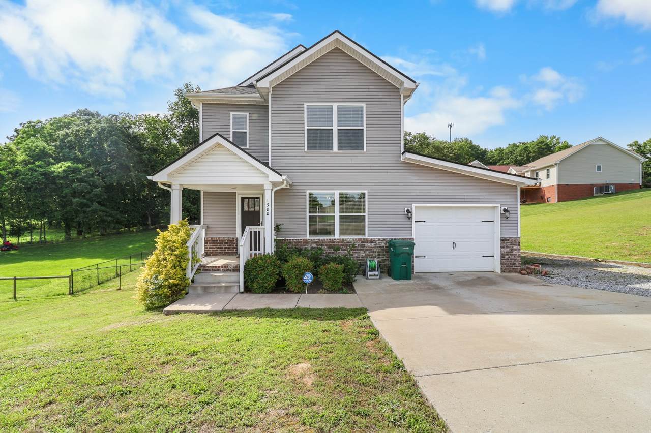 1380 Todd Phillips Ct - Photo 1