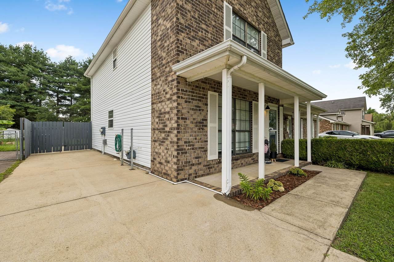 https://bt-photos.global.ssl.fastly.net/nashville/1280_boomver_1_RTC3263047-1.jpg