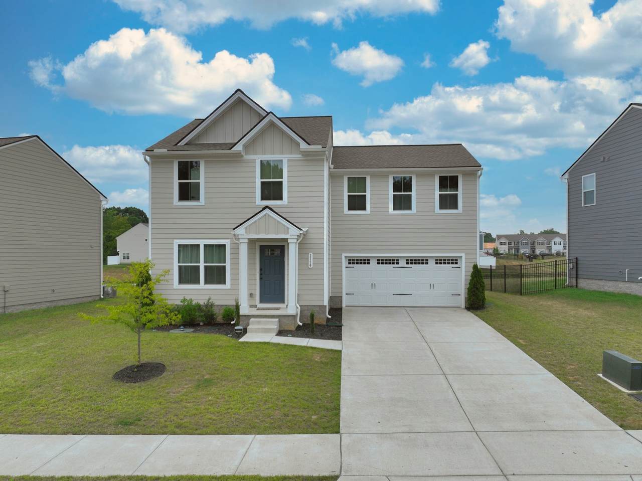 1119 Bethel Ridge Dr - Photo 1